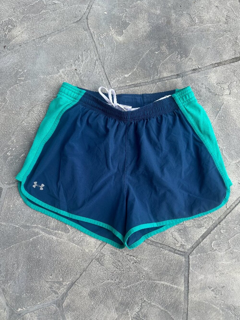 Under Armour Blue & Turquoise Lined Women's Athletic Running Shorts - Small